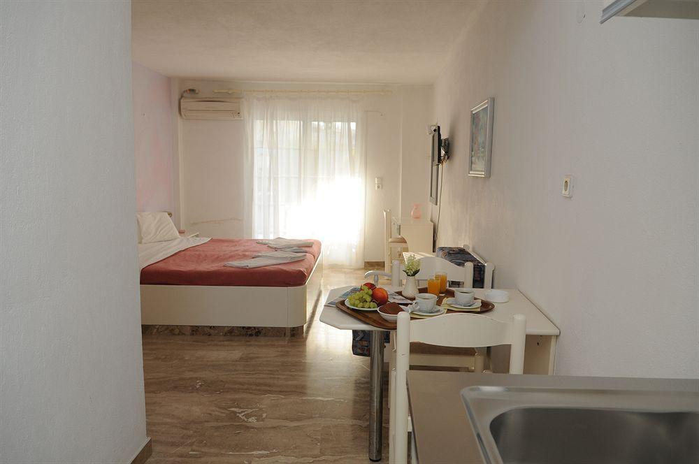 Pegasus Hotel Chaniotis Dış mekan fotoğraf