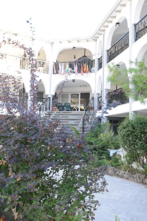 Pegasus Hotel Chaniotis Oda fotoğraf